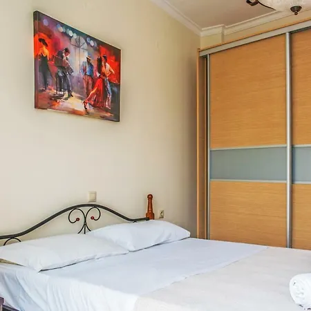 Marelen Near Chania Center ハニア